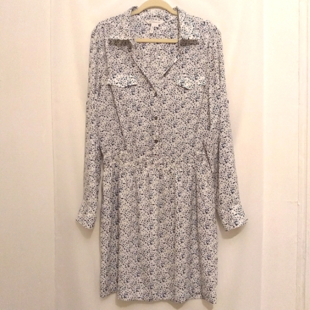 🎁NWOT BCBGeneration Navy/White, Long Sleeve, Elastic Waist, Classic Mini Dress